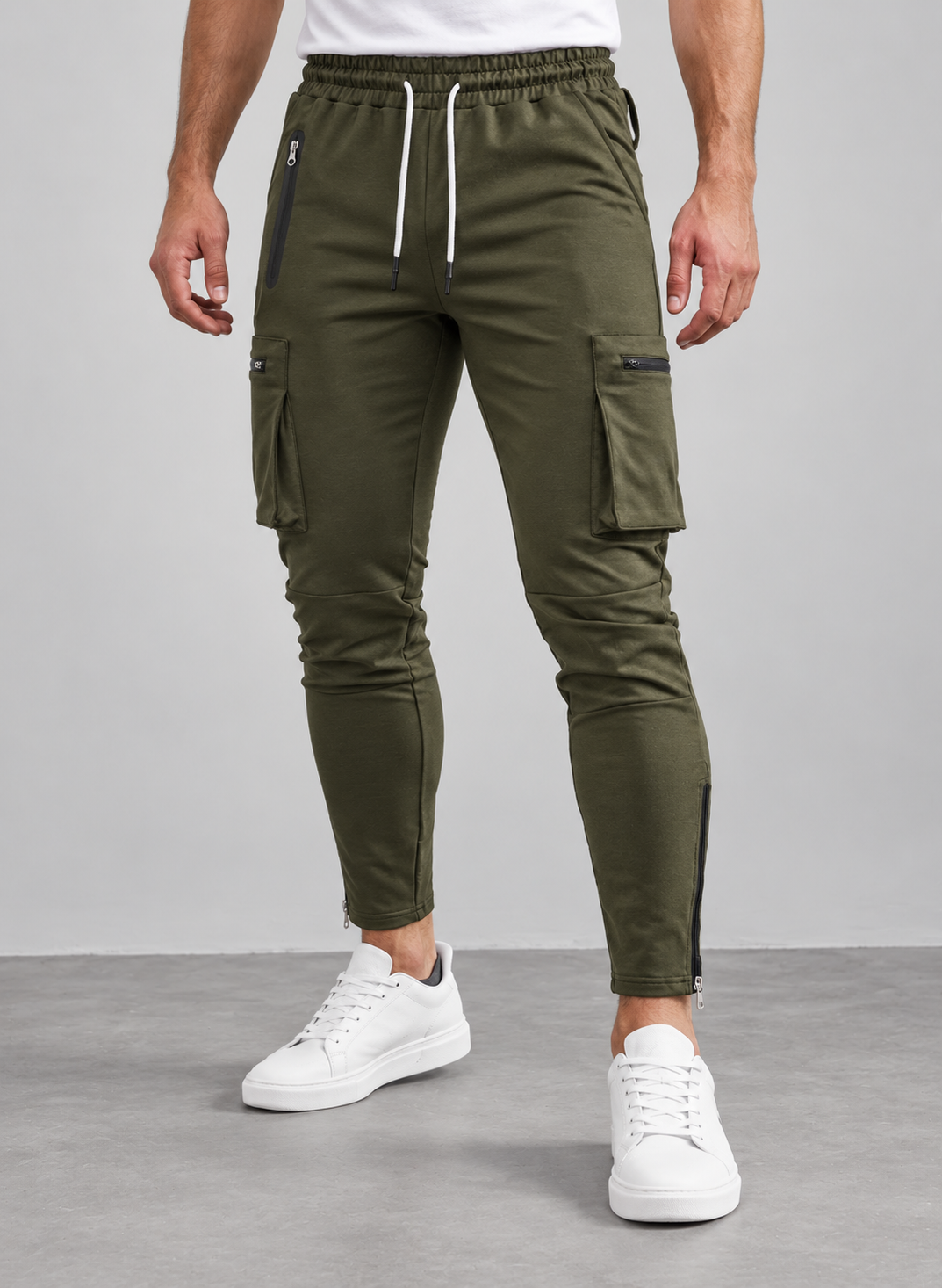 Men’s Cargo Trousers With Zipped Ankles