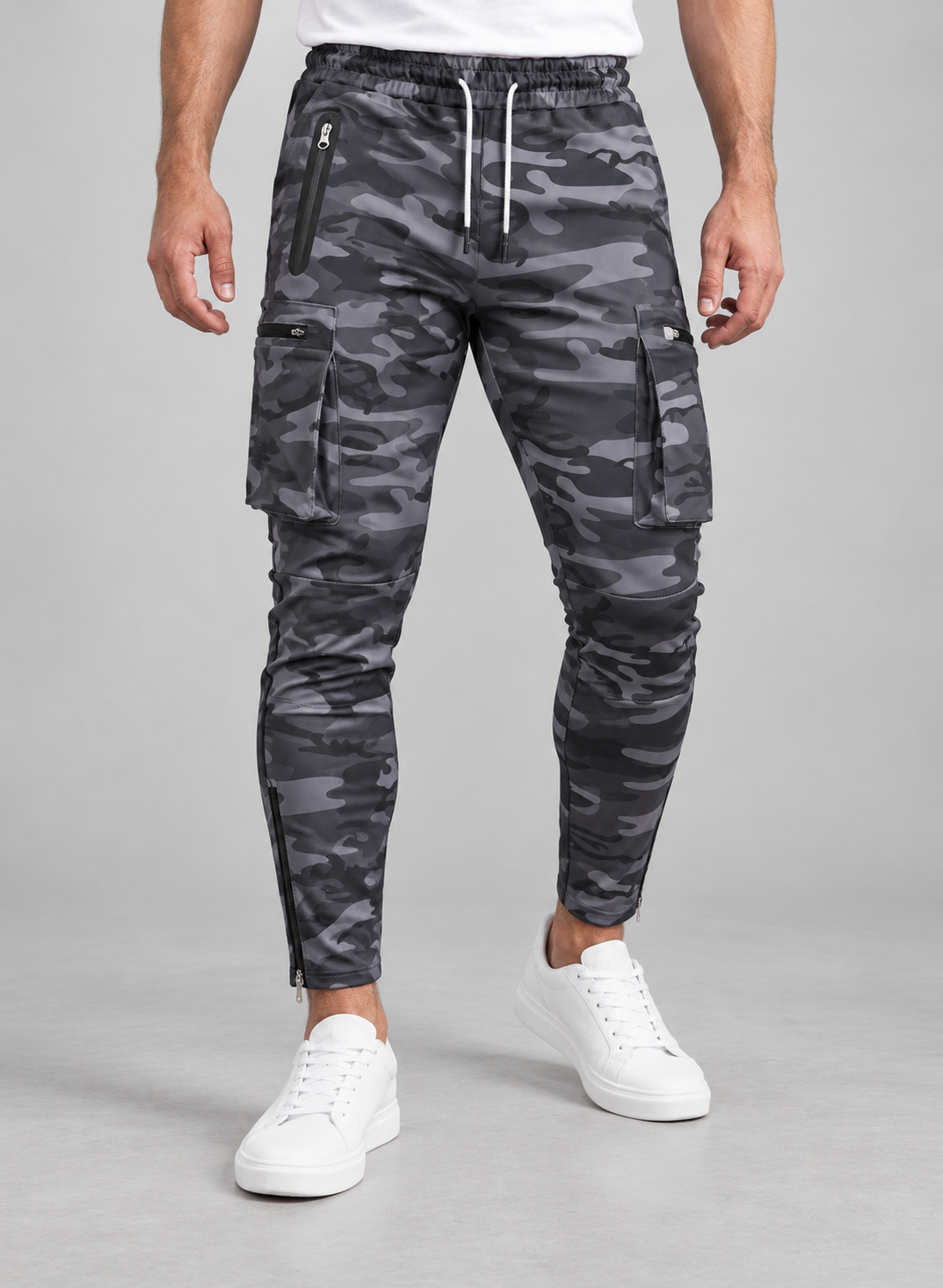 Men’s Cargo Trousers With Zipped Ankles
