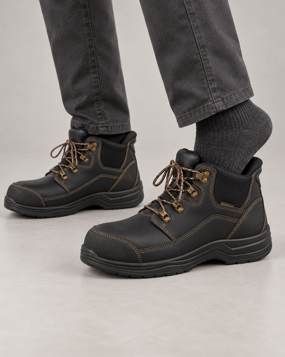Men’s Work Boots With Hands Free Entry