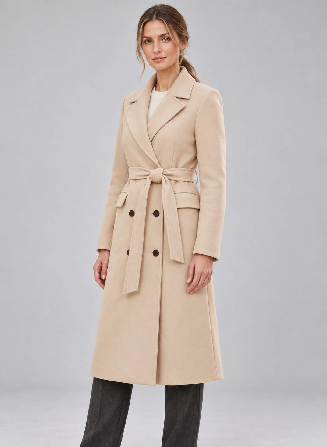 Women’s Coat With Belt And Notched Lapels