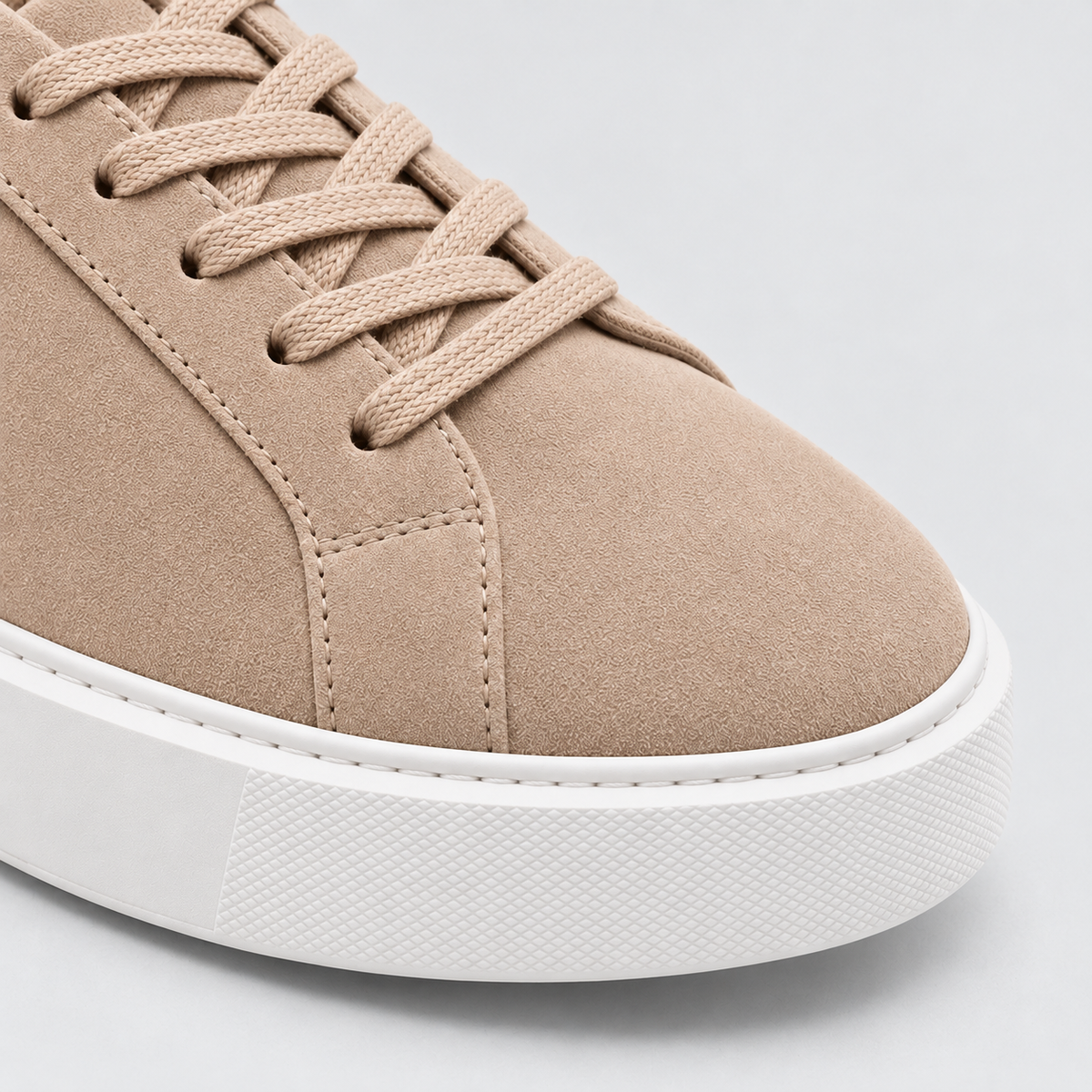 Men's Suede-Look Low-Top Trainers – Lace-Up Style