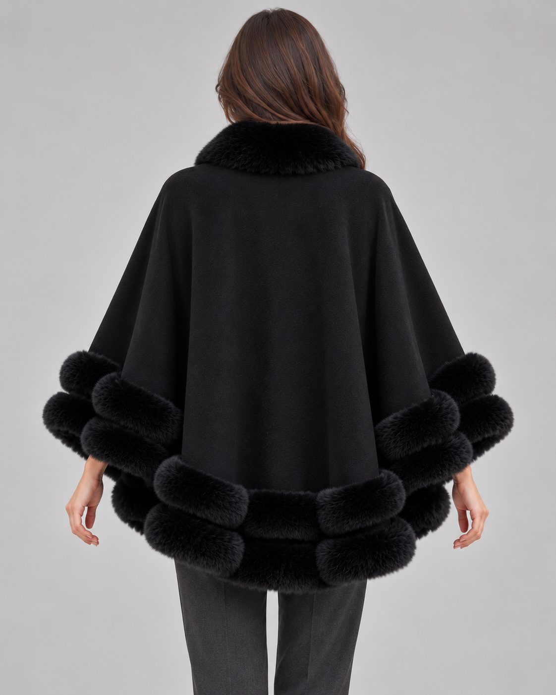 Women’s Cape Coat With Faux Fur Trim