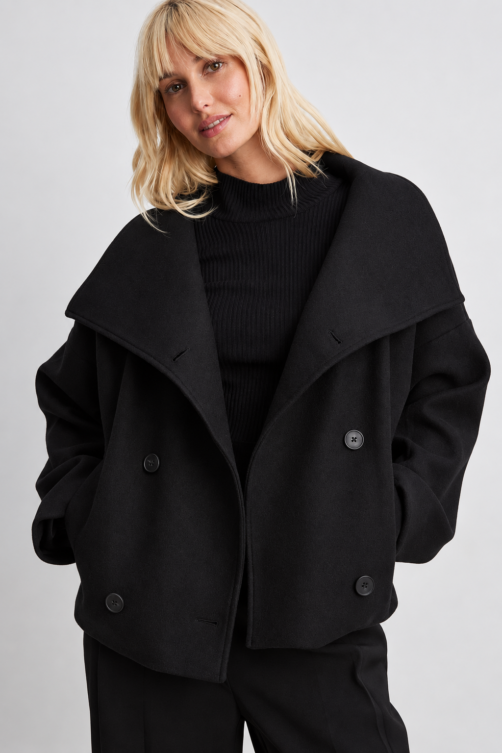 Women's Cropped Double-Breasted Coat – Oversized Collar