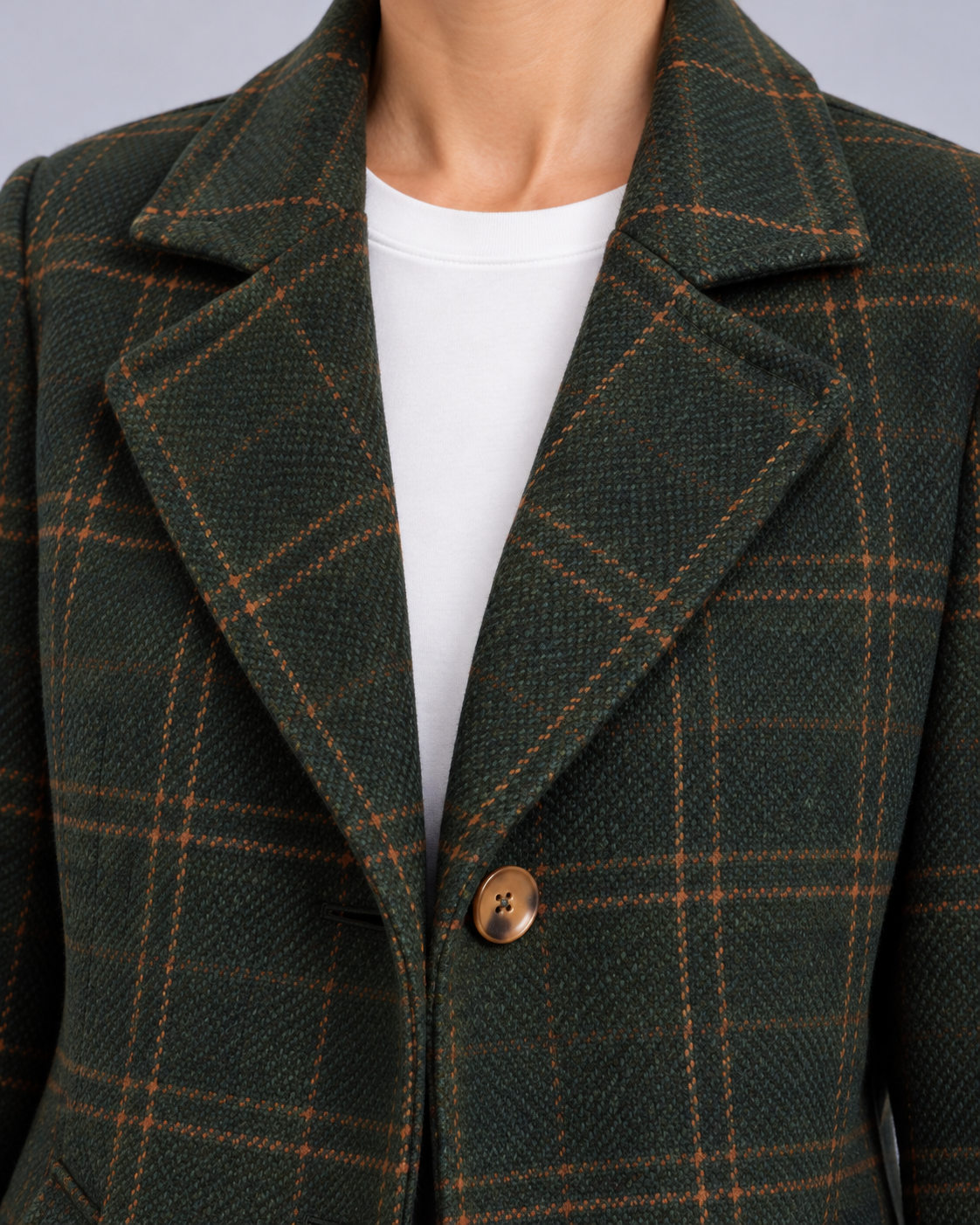 Women’s Coat With Checked Tweed And Lapels