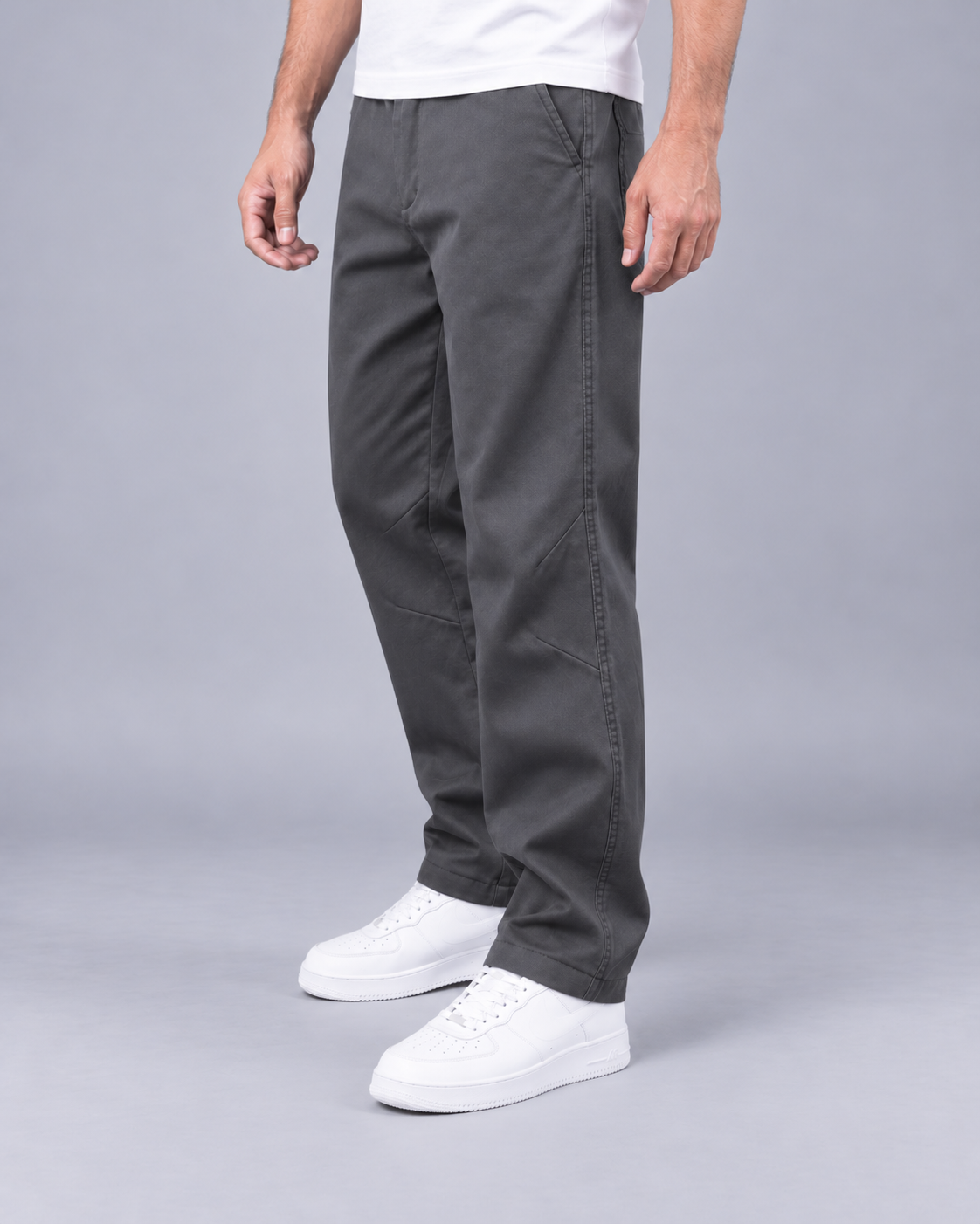 Men’s Trousers With Stretch And Tapered Fit