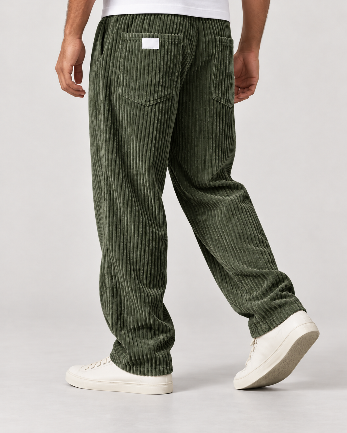 Men’s Corduroy Trousers with Drawstring Waist and Relaxed Fit