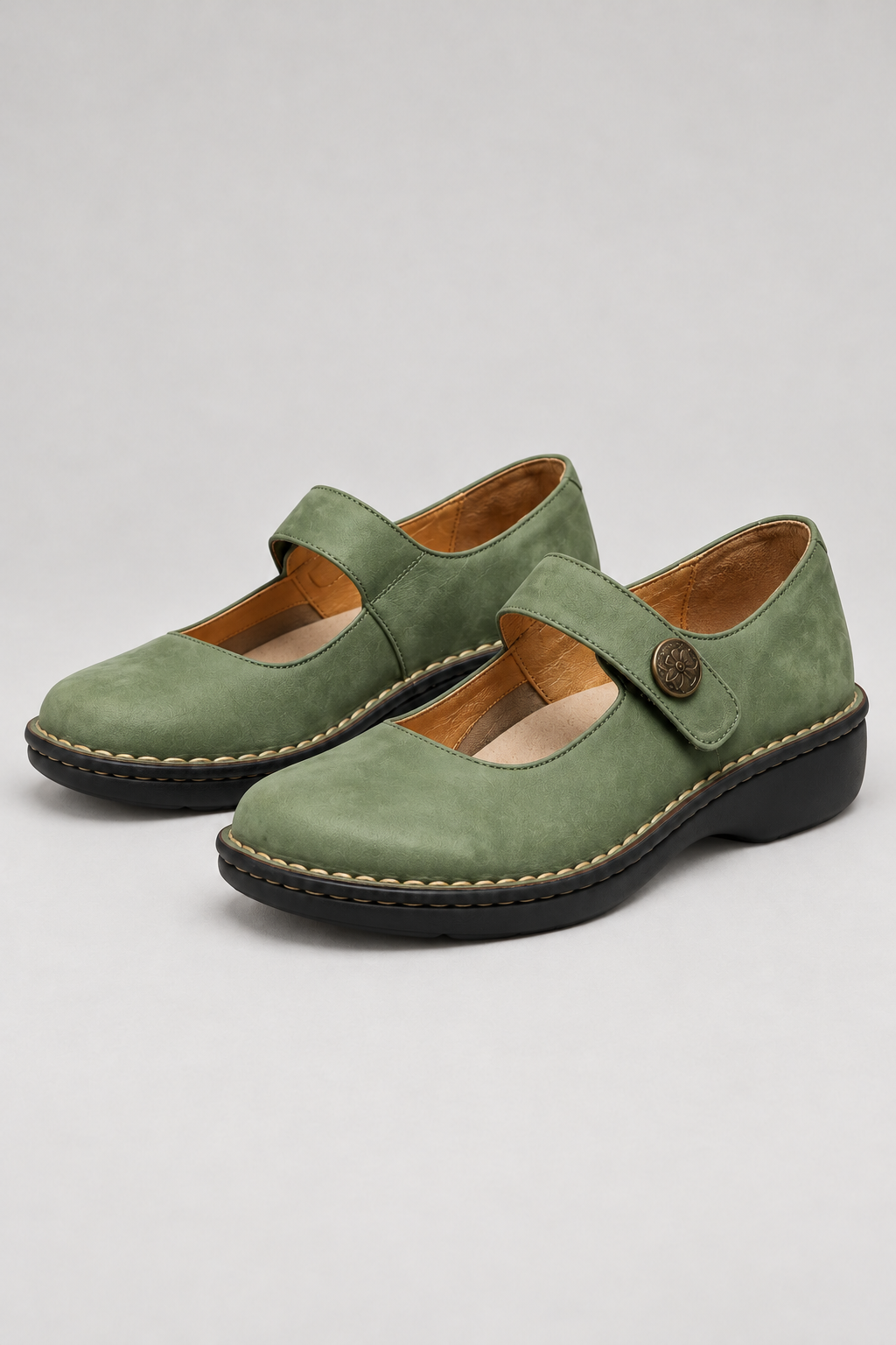 Women's Mary Jane Shoes – Round Toe & Strap Fastening