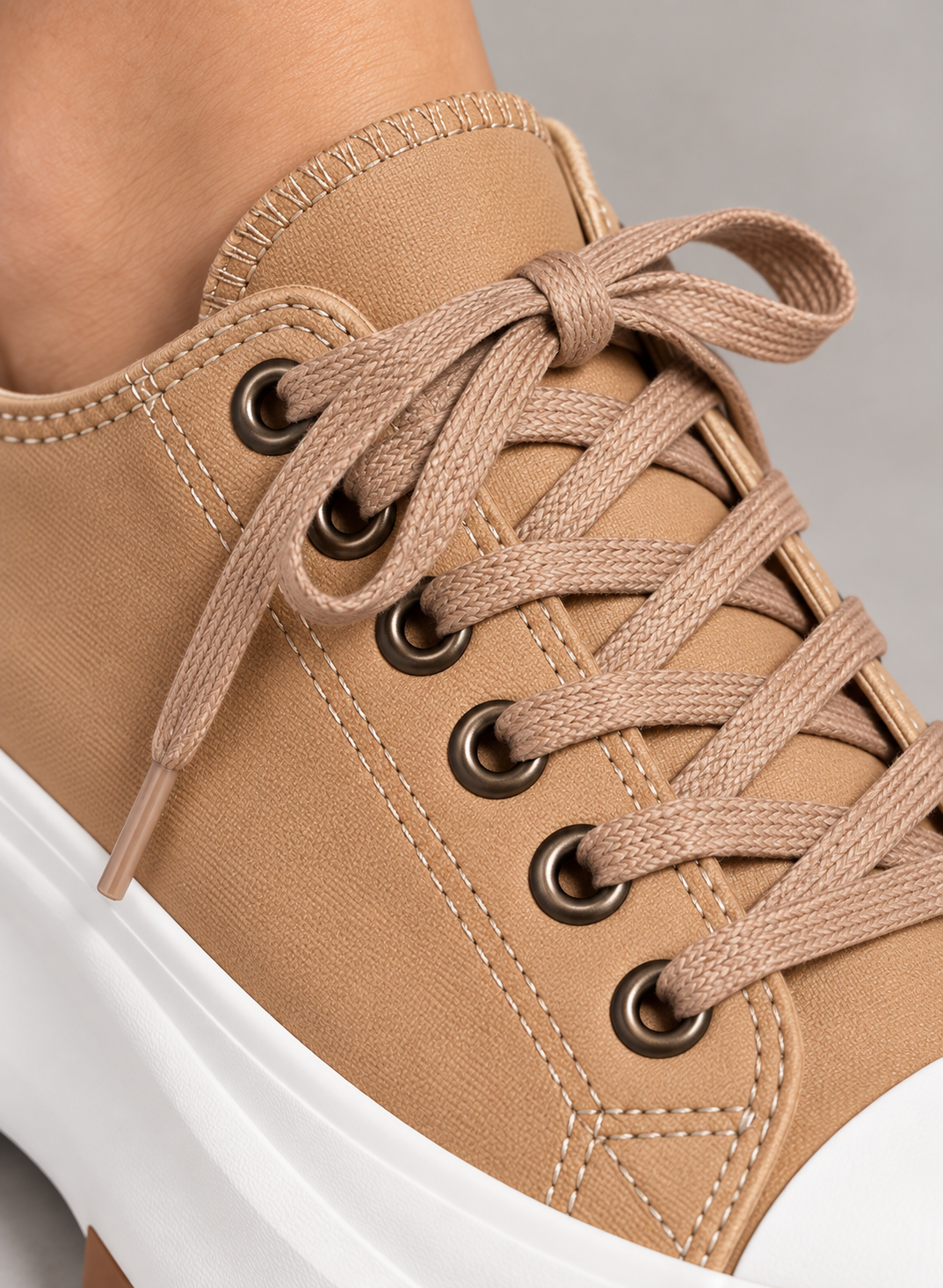 Women’s Trainers With Platform Soles