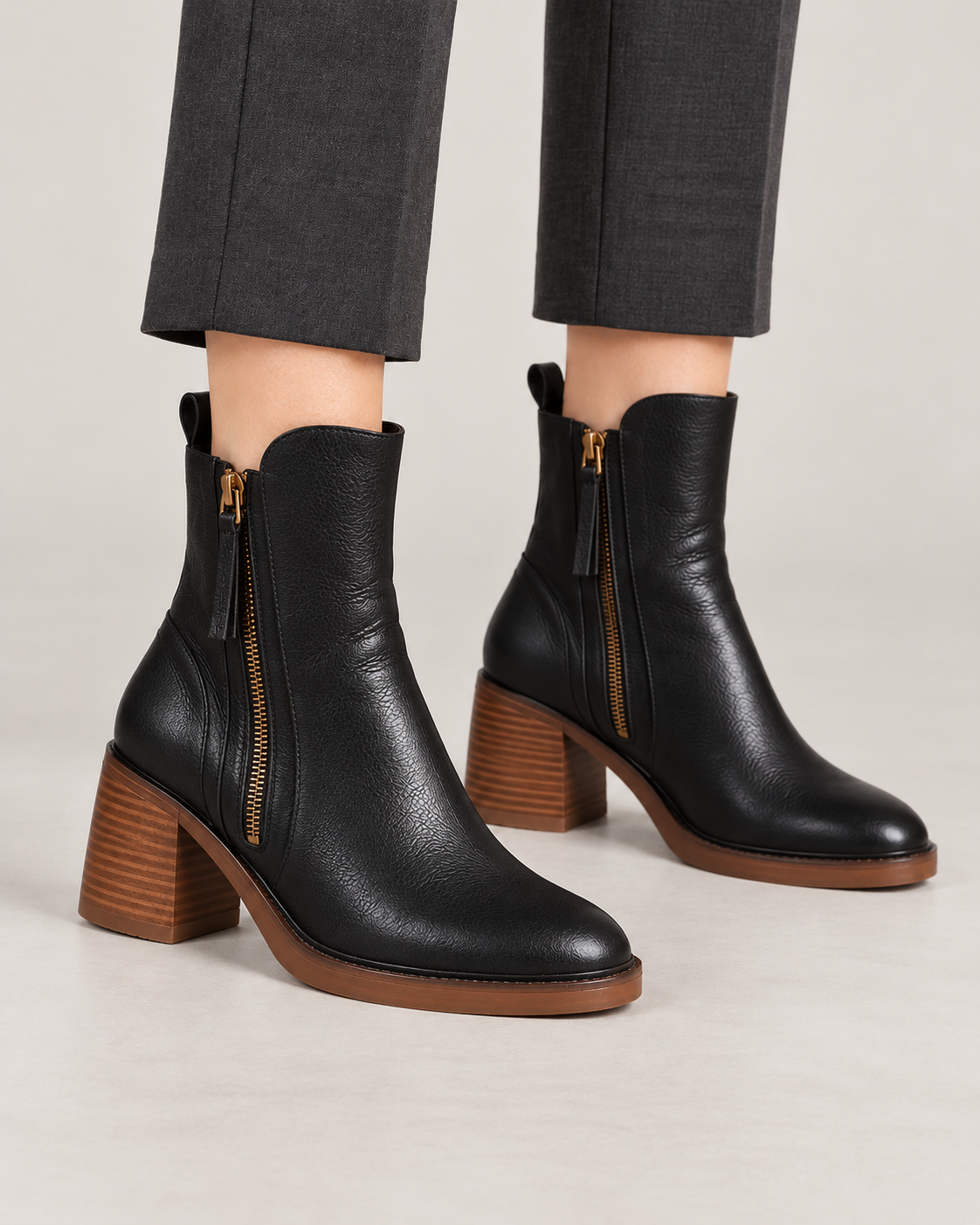 Women’s Ankle Boots With Leather Uppers