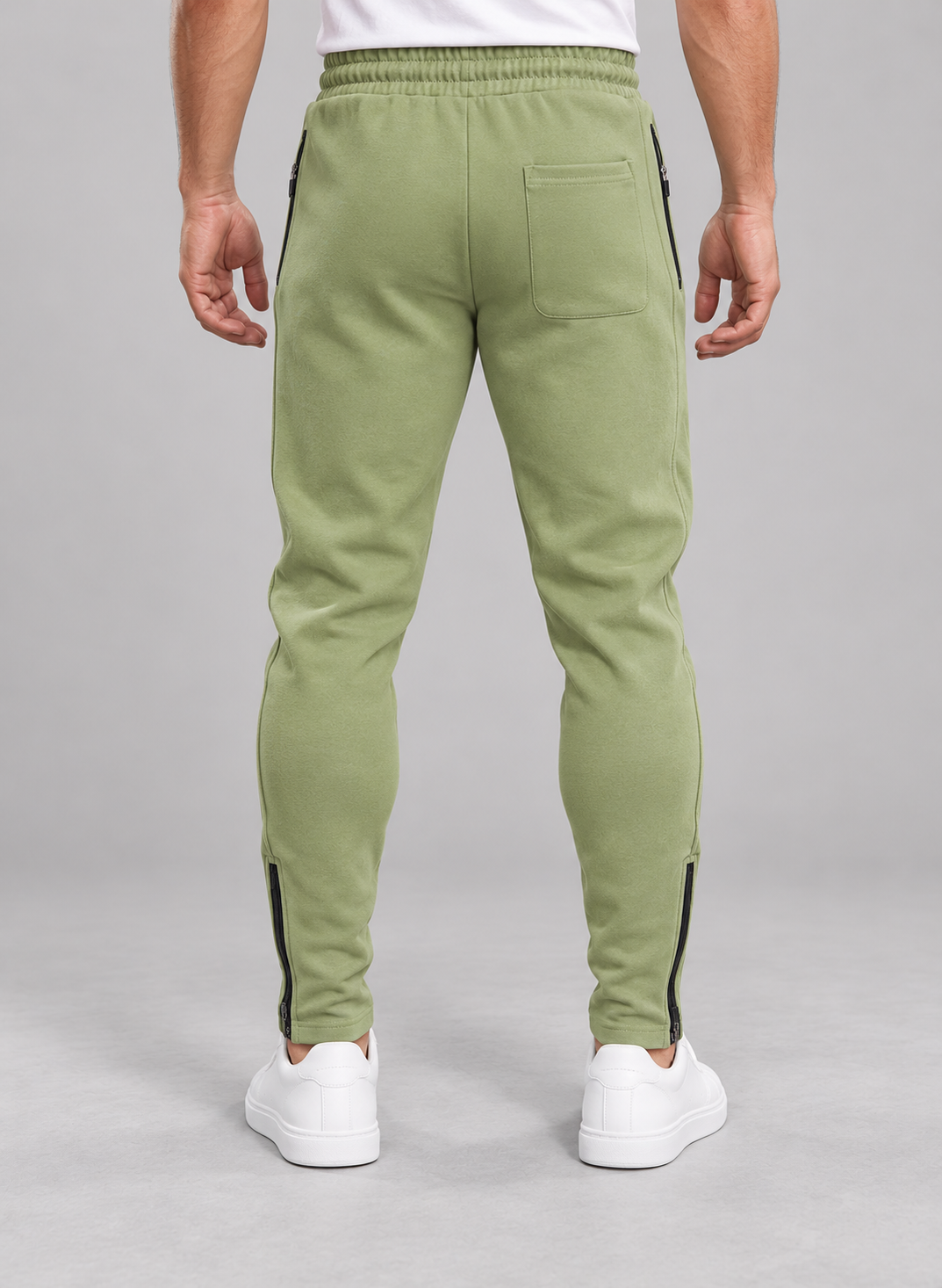 Men’s Joggers With Pintucks And Zip Hems