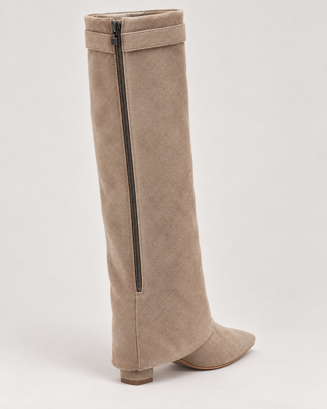 Women’s Knee High Boots With Buckle Detail