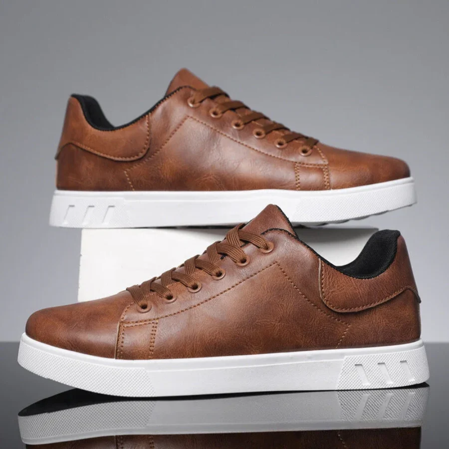 Men's Leather Lace-Up Trainers