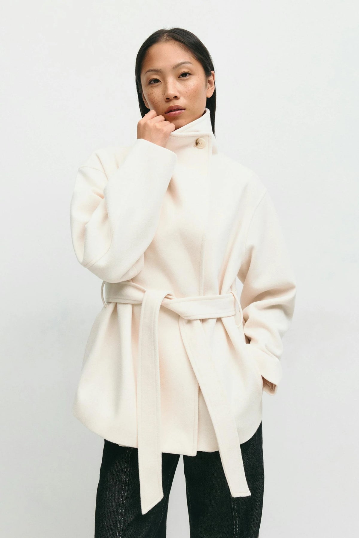 Women's Short Belted Wrap Coat – Oversized Collar